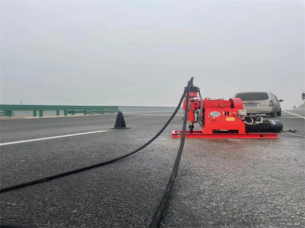 宜川马路路基路面开裂下沉注浆加固灌浆